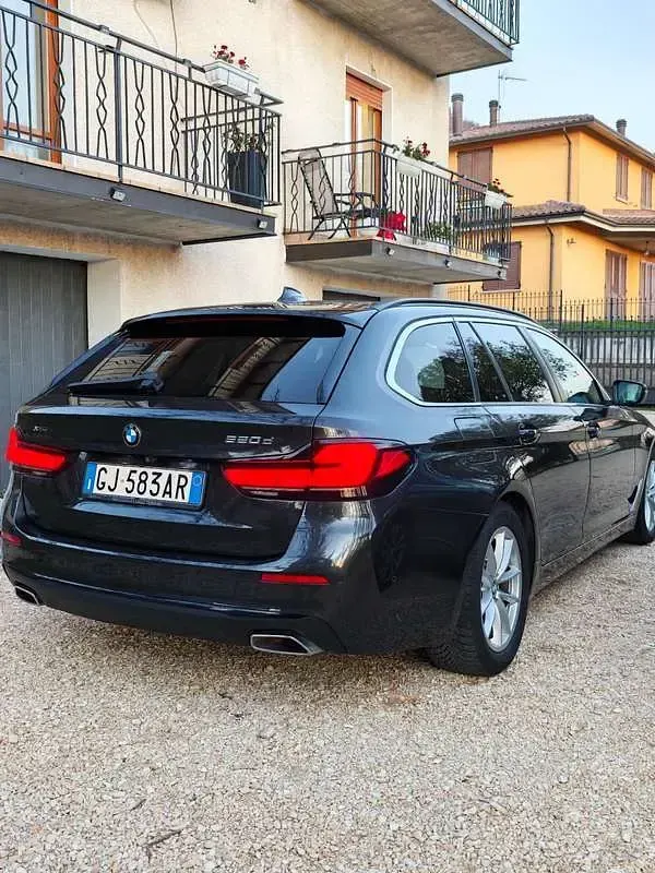 Usata BMW 520 Luxury Line 190 CV (139 kW) 2022 Berlina