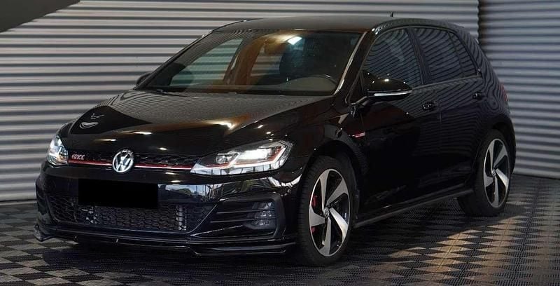 Nero Usata 2020 VW Golf VIII GTI Tre volumi | 24.000 € (Super prezzo) - Immagine 1/4