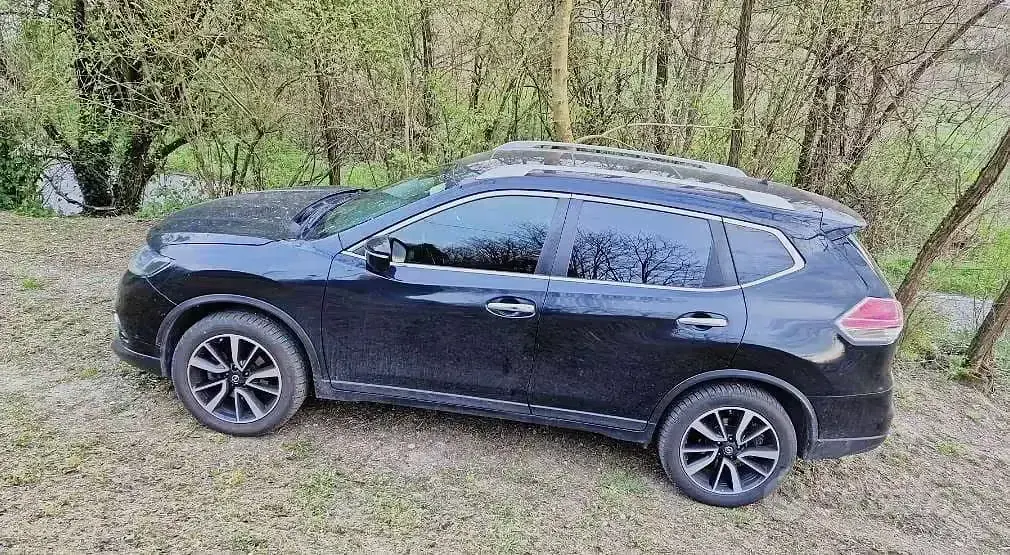 Usata Nissan X-Trail 131 CV (96 kW) 2015 Nero SUV