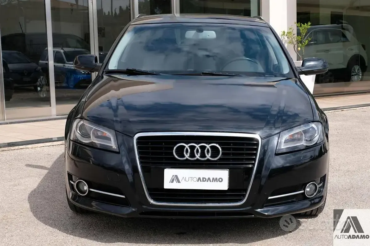 Usata Audi A3 105 CV (77 kW) 2011 Nero Utilitaria