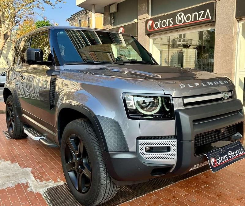 Usata Land Rover Defender HSE 249 CV (183 kW) 2022 Grigio SUV