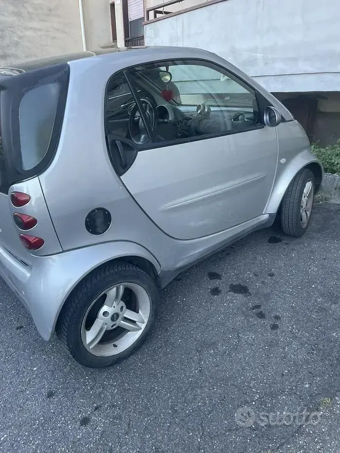 Usata Smart ForTwo Coupé 54 CV (39 kW) 2004 Grigio Coupé