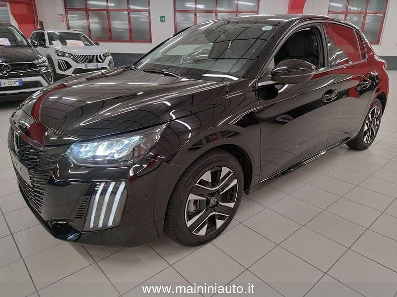 Usata Peugeot 208 Allure+ 101 CV (74 kW) 2025 Nero Utilitaria