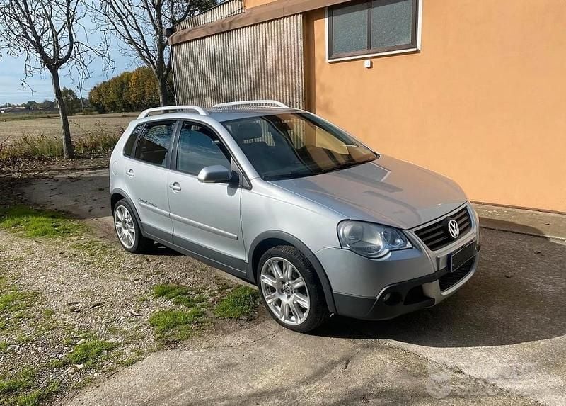 Usata VW Polo Cross 75 CV (55 kW) 2006 Grigio Utilitaria