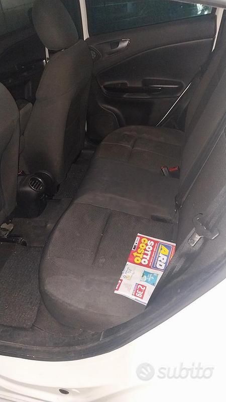 Usata Alfa Romeo Giulietta 140 CV (102 kW) 2013 Bianco Berlina