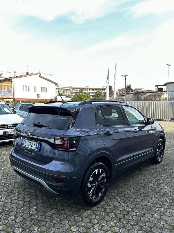 Usata VW T-Cross Style 110 CV (80 kW) 2023 Grigio SUV