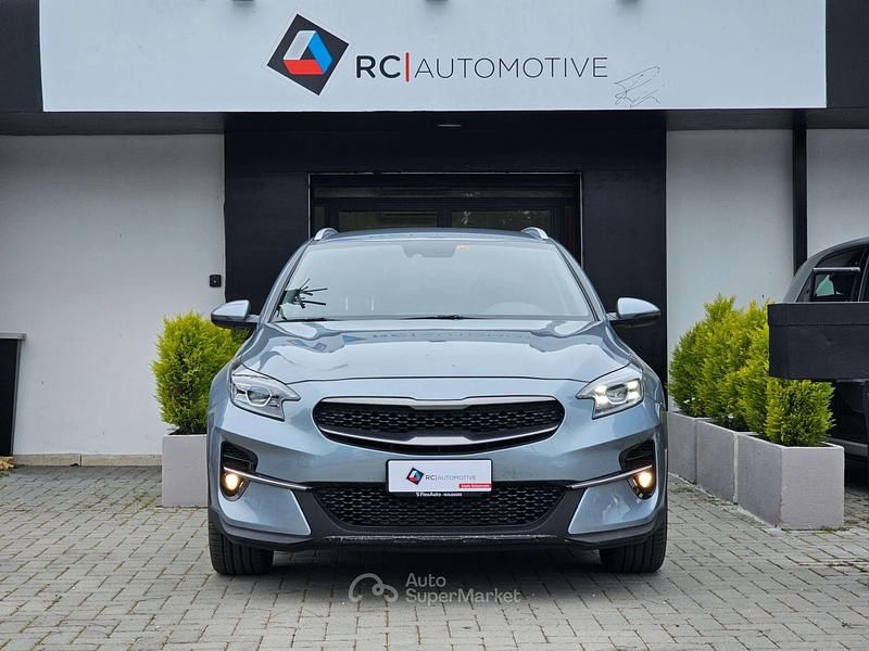 Usata Kia XCeed 160 CV (117 kW) 2022 Argento SUV