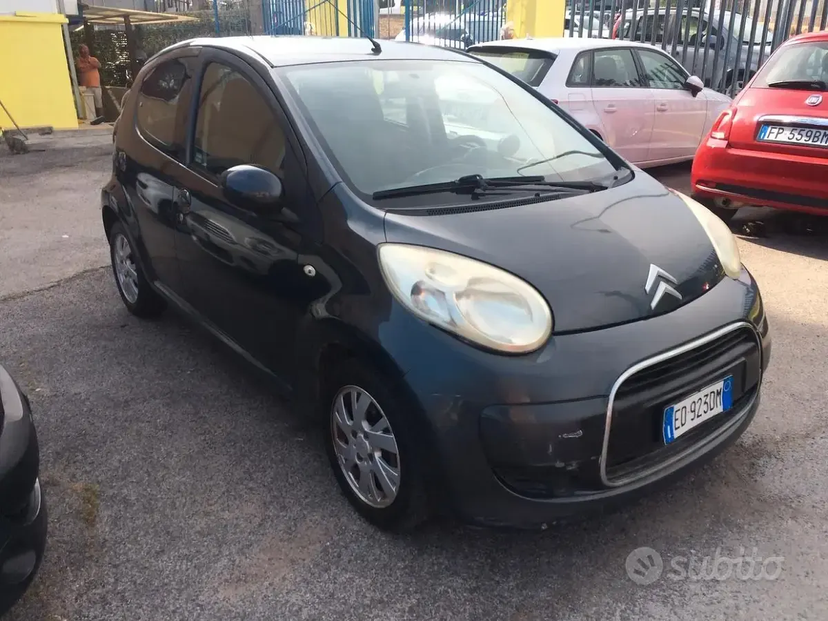 Usata Citroën C1 68 CV (50 kW) 2010 Grigio Utilitaria