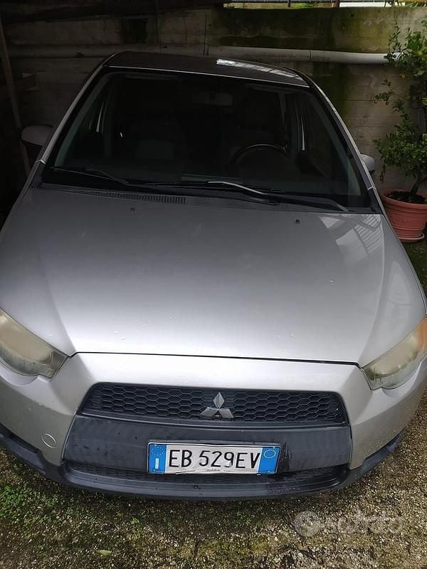 Usata Mitsubishi Colt 95 CV (69 kW) 2010 Utilitaria