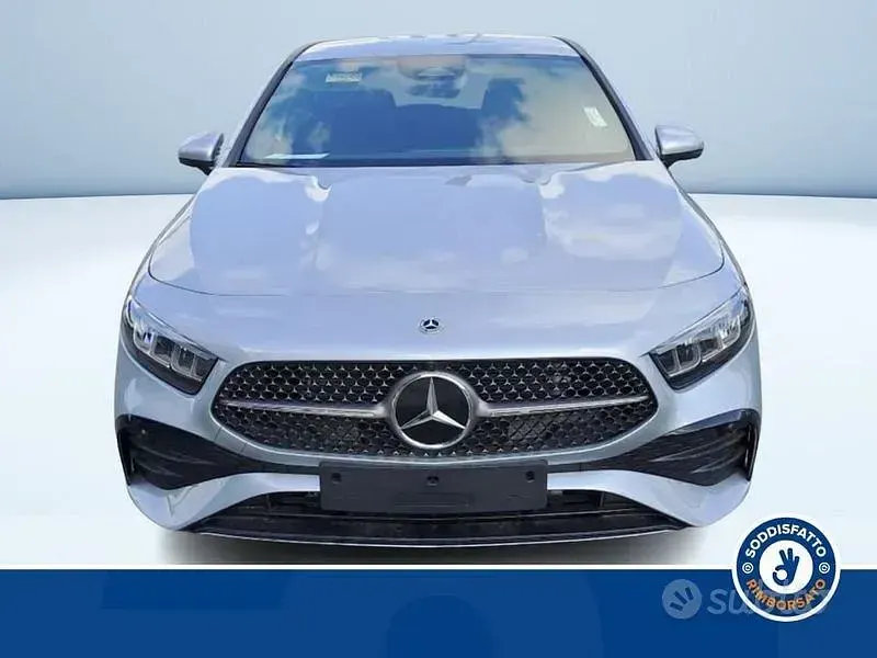 Gebraucht Mercedes A180 Advanced Plus 116 PS (85 kW) 2024 Grau Limousine