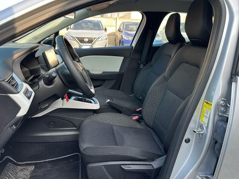 Usata Renault Clio V Equilibre 101 CV (74 kW) 2023 Grigio Utilitaria