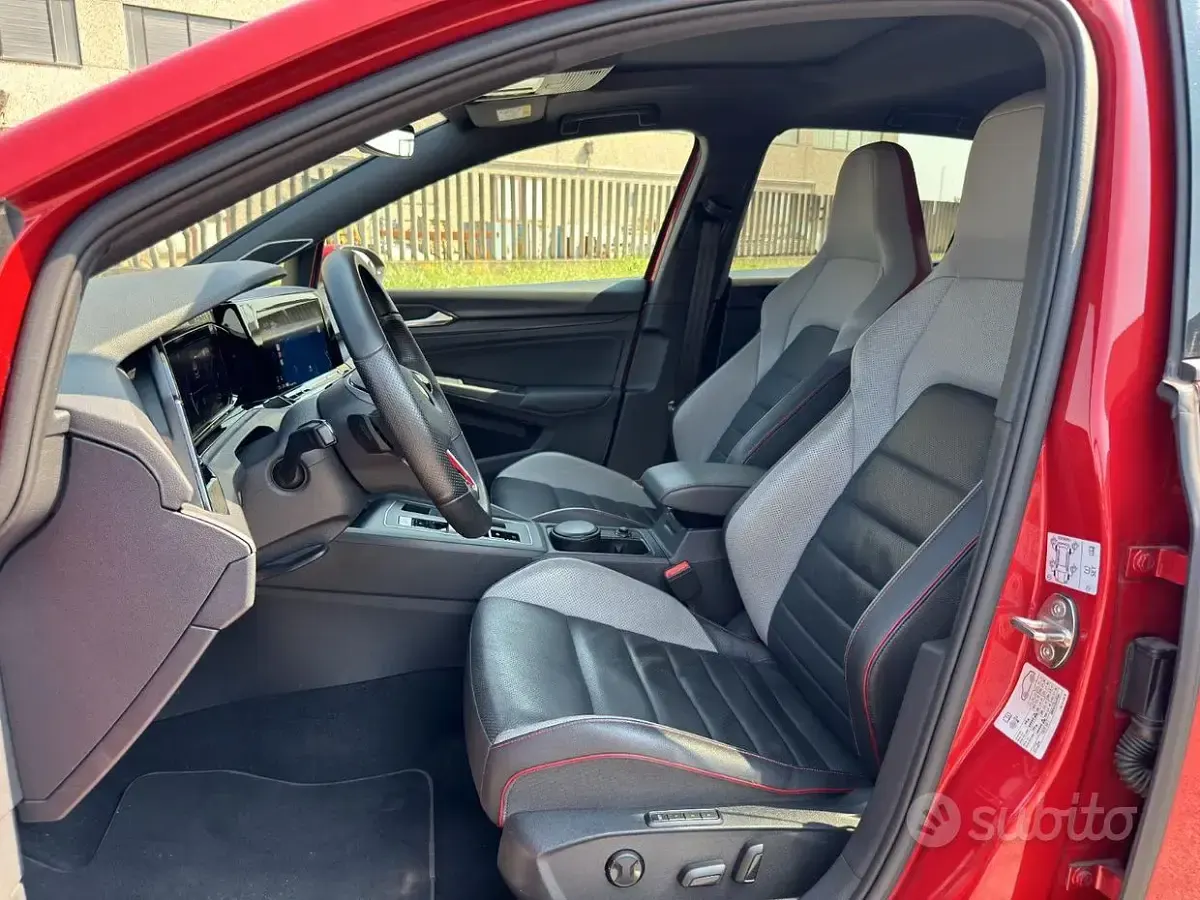 Usata VW Golf VIII GTI 245 CV (180 kW) 2022 Rosso Berlina