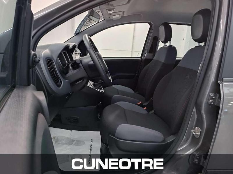 Usata Fiat Panda 4x4 S 84 CV (61 kW) 2020 Other Utilitaria