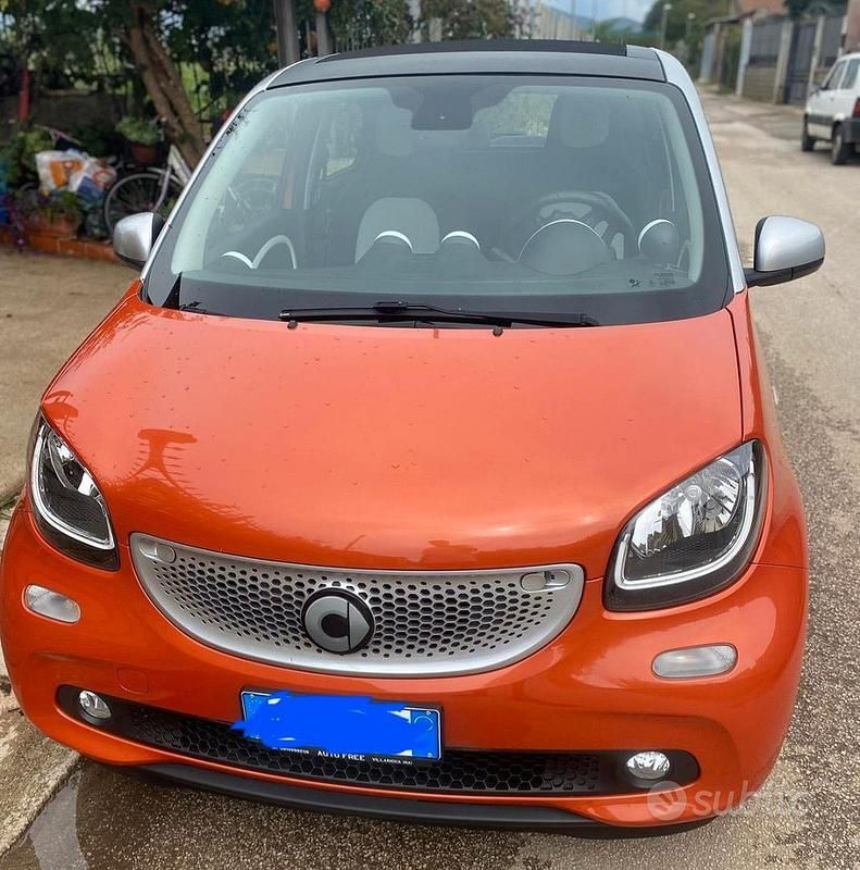 Usata Smart ForFour 2015 Bianco Utilitaria