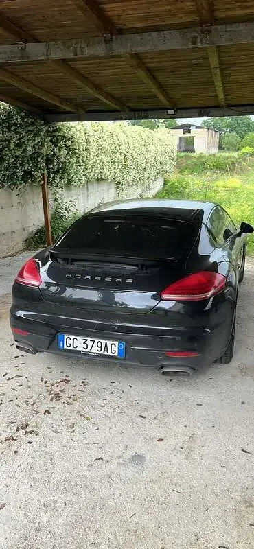 Usata Porsche Panamera 300 CV (220 kW) 2014 Nero Utilitaria