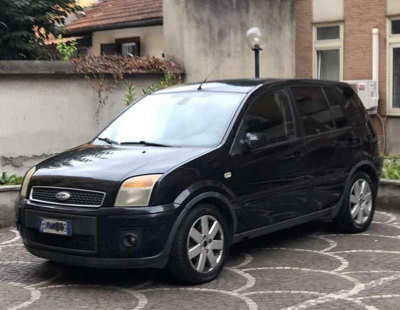 Usata Ford Fusion Collection 90 CV (66 kW) 2006 Nero Monovolume