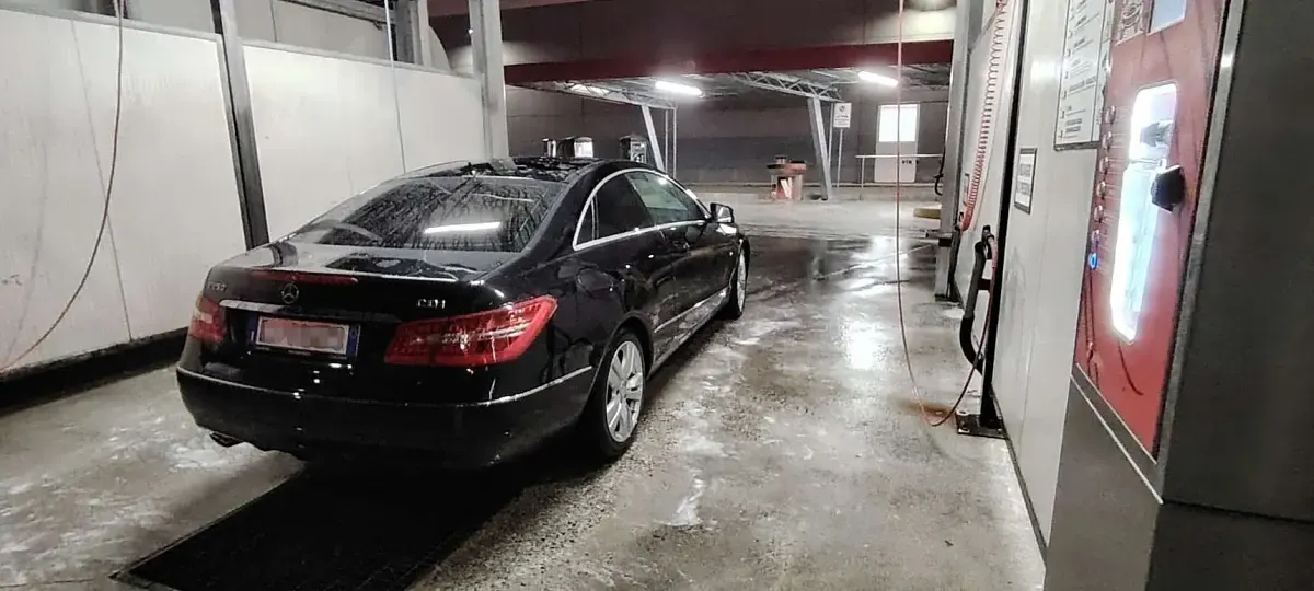 Usado Mercedes E250 Avantgarde 204 CV (150 kW) 2011 Coupe