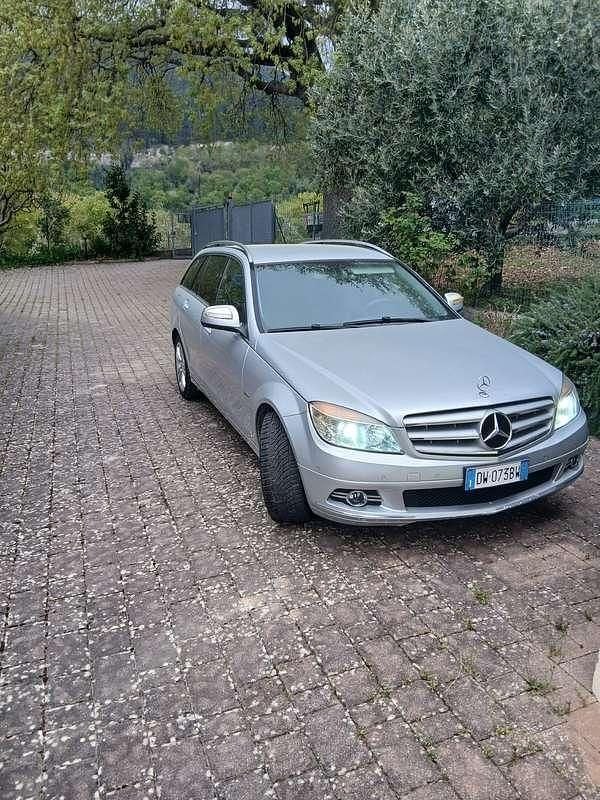 Usata Mercedes C220 Avantgarde 170 CV (125 kW) 2009 Station wagon