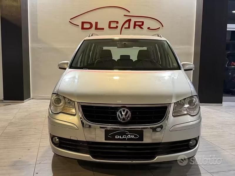 Usata VW Touran Trendline 140 CV (102 kW) 2007 Grigio Monovolume