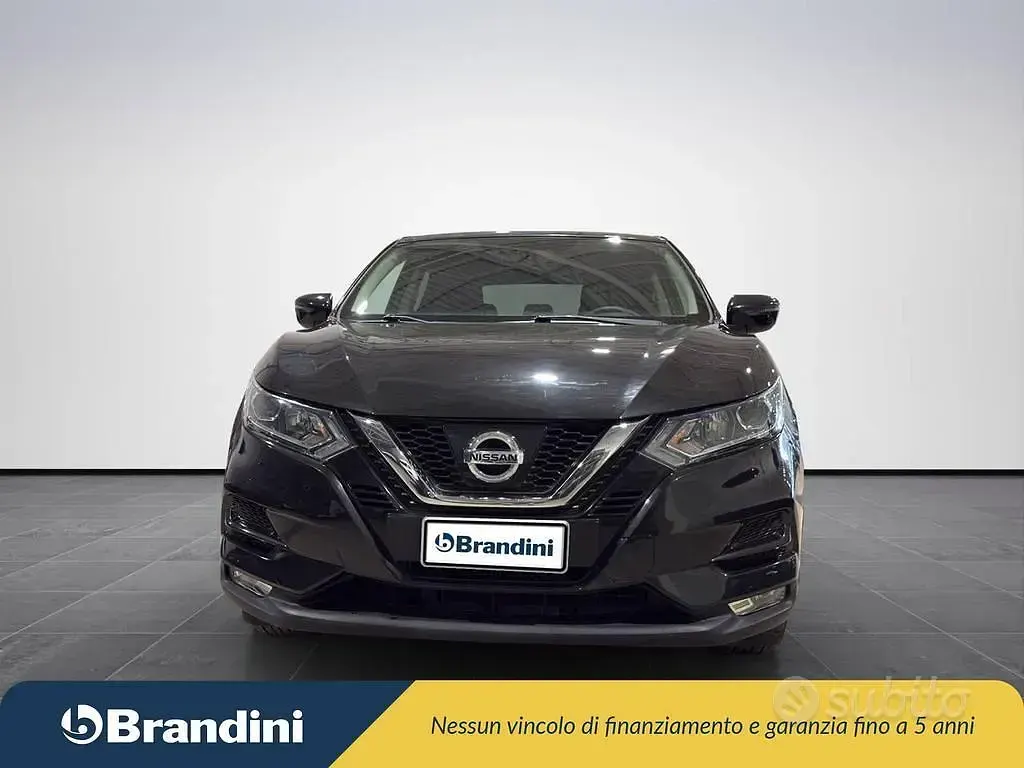 Usata Nissan Qashqai Acenta 163 CV (119 kW) 2017 Nero SUV