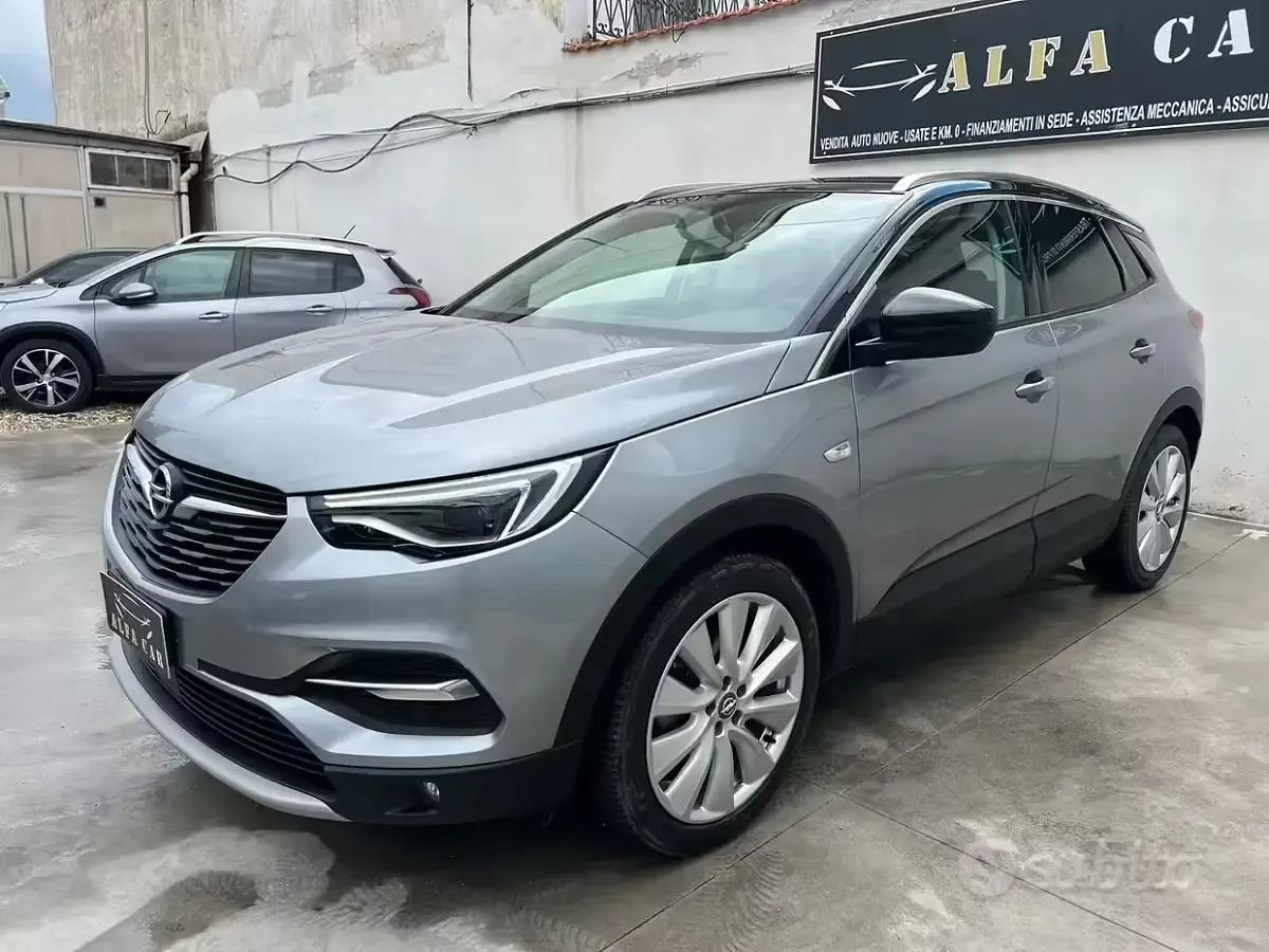 Usado Opel Grandland X 131 CV (96 kW) 2020 Gris SUV