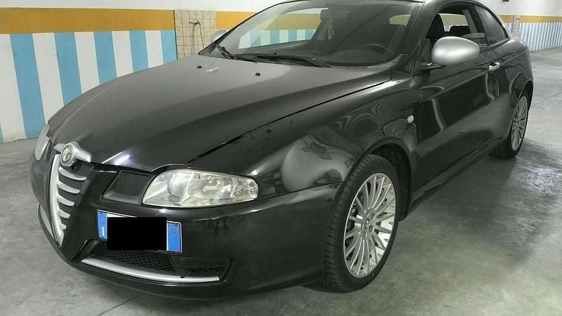 Usata Alfa Romeo GT 150 CV (110 kW) 2010 Nero Coupé