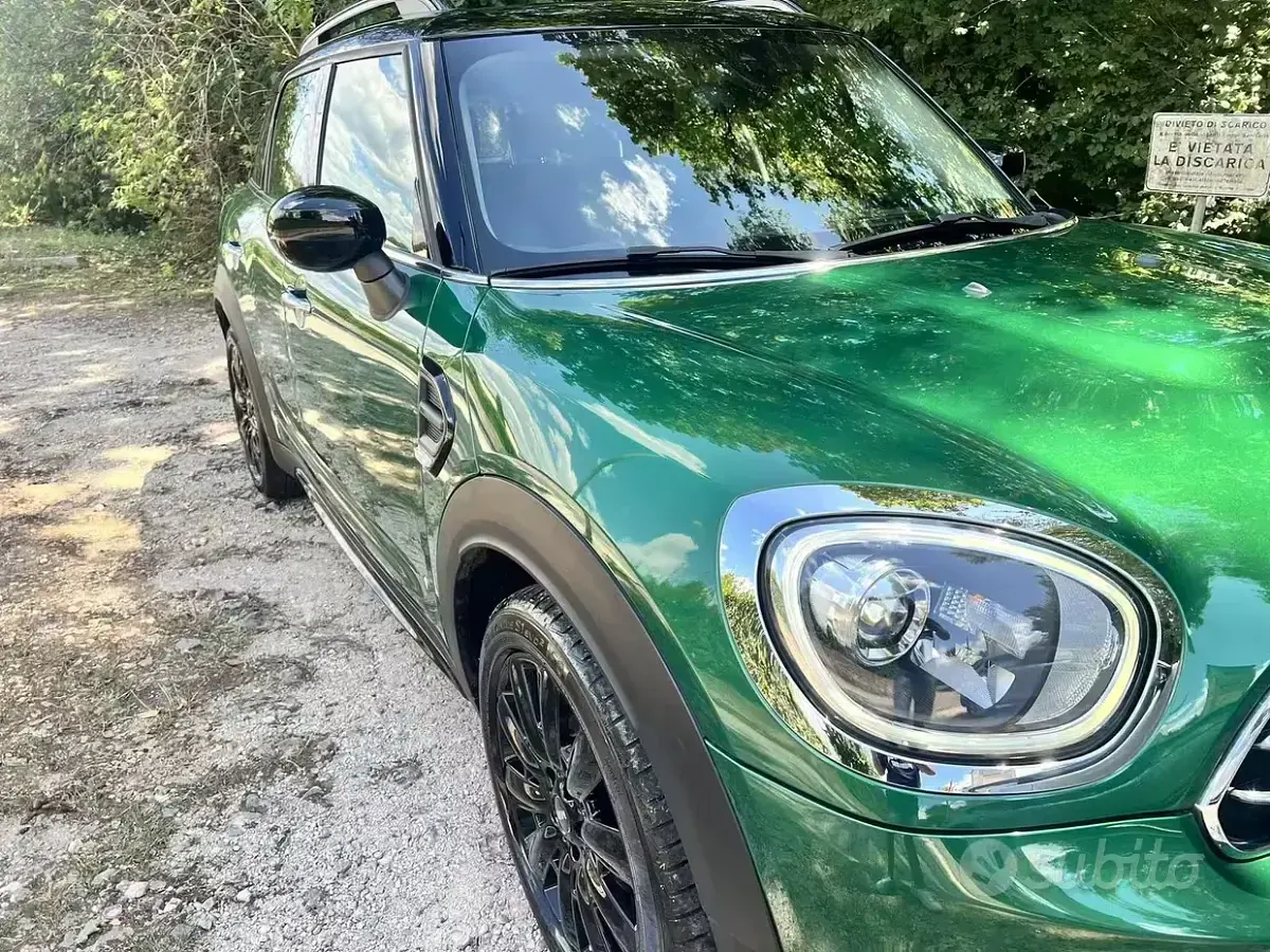 Usata Mini Countryman Hype 116 CV (85 kW) 2020 Verde SUV