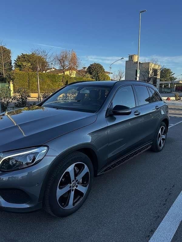 Usata Mercedes GLC220 170 CV (125 kW) 2017 SUV