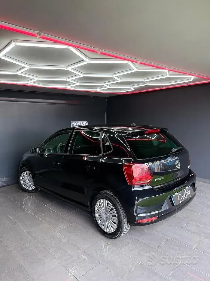 Usata VW Polo 75 CV (55 kW) 2015 Nero Berlina