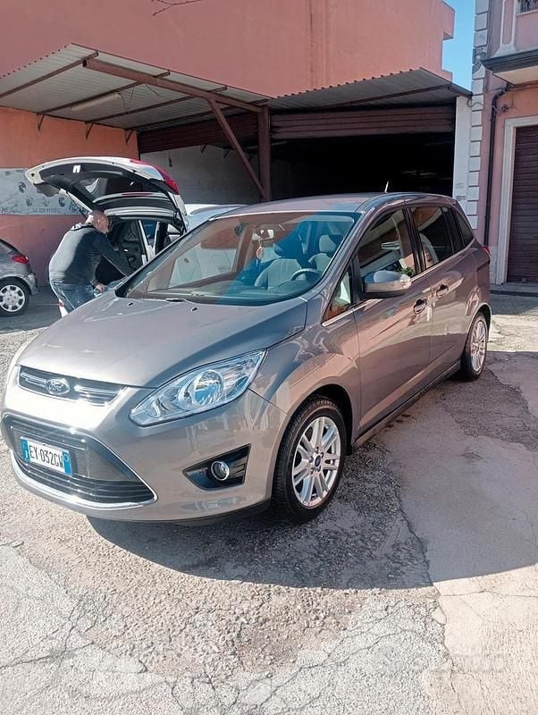 Usata Ford Grand C-Max 115 CV (84 kW) 2015 Monovolume