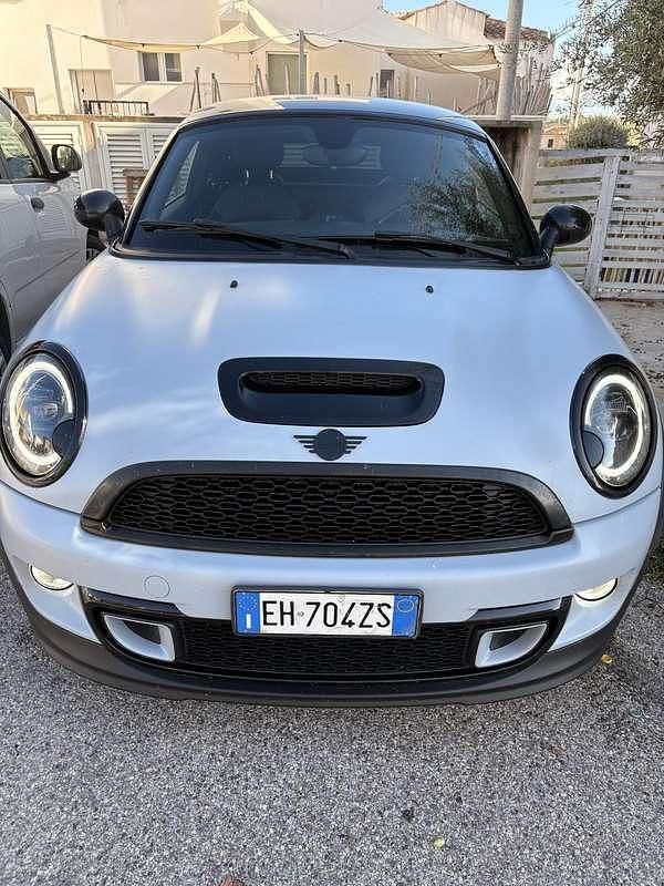 Usata Mini Cooper S Coupé 184 CV (135 kW) 2011 Coupé