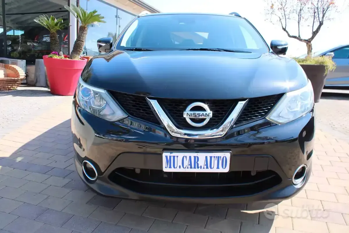 Usata Nissan Qashqai Visia 110 CV (80 kW) 2014 Nero SUV