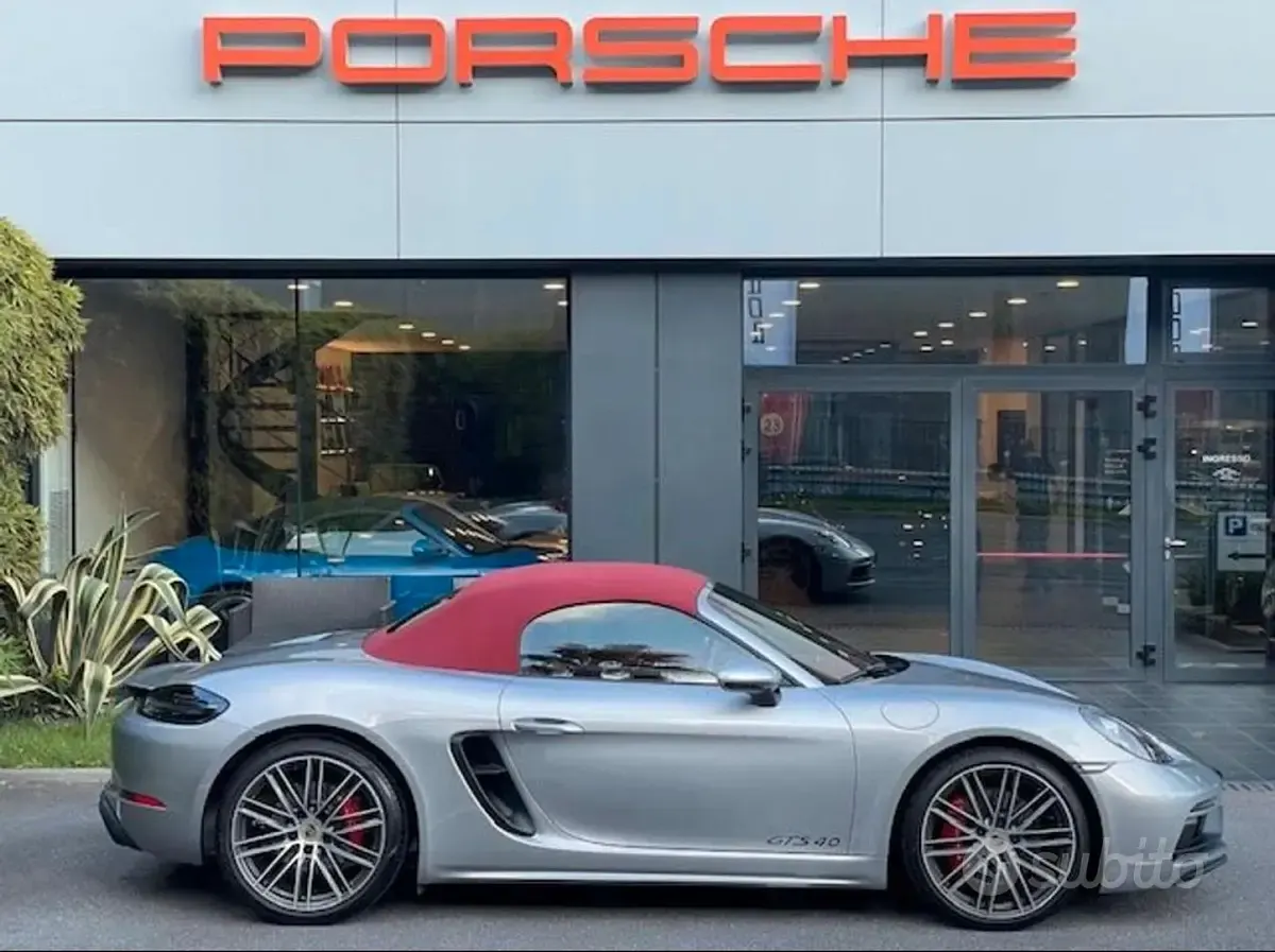 Usata Porsche 718 400 CV (294 kW) 2020 Grigio Cabrio