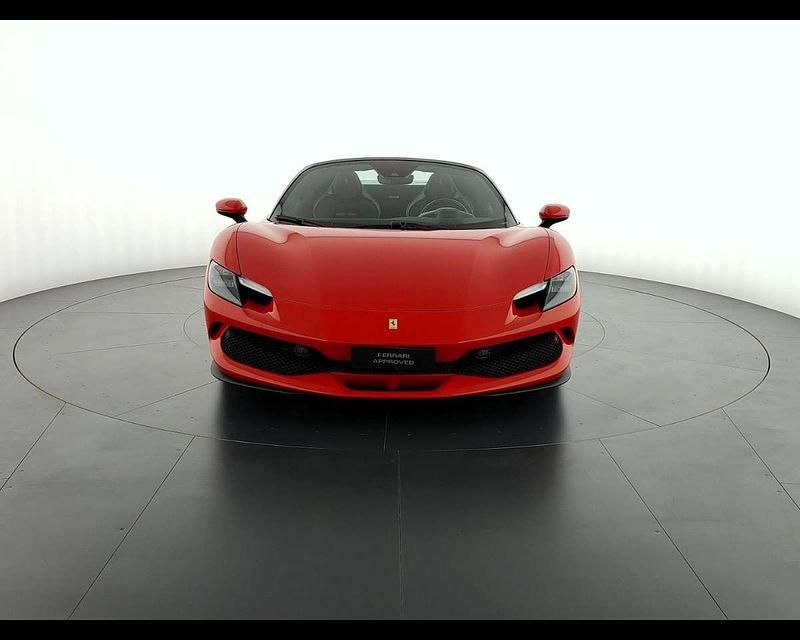 Usata Ferrari 296 829 CV (609 kW) 2023 Rosso Cabrio