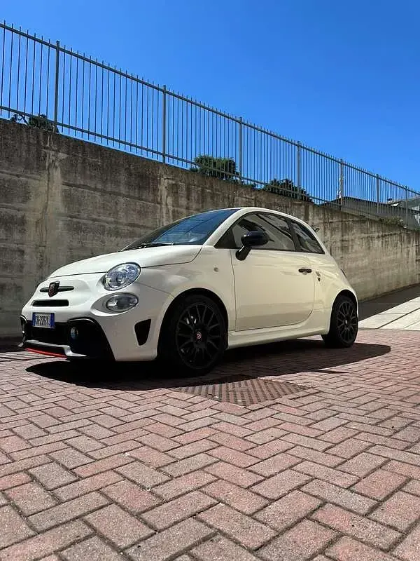 Usata Abarth 595 144 CV (105 kW) 2022 Utilitaria