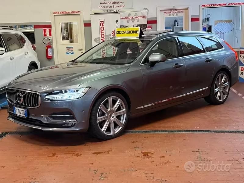Usata Volvo V90 Inscription 235 CV (172 kW) 2017 Grigio Station wagon