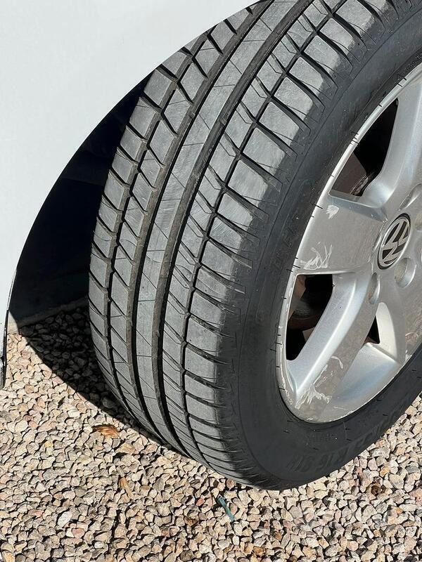 Usata VW Golf VI 102 CV (75 kW) 2012 Bianco Utilitaria