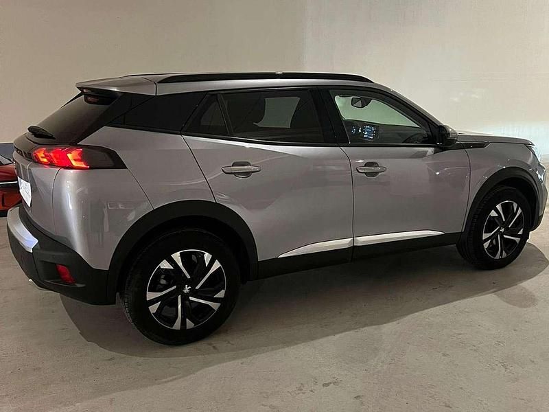 Usata Peugeot 2008 Allure 131 CV (96 kW) 2020 Grigio SUV