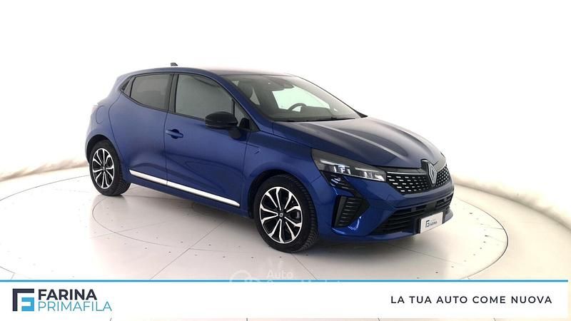Usata Renault Clio V Techno 91 CV (66 kW) 2024 Blu Berlina