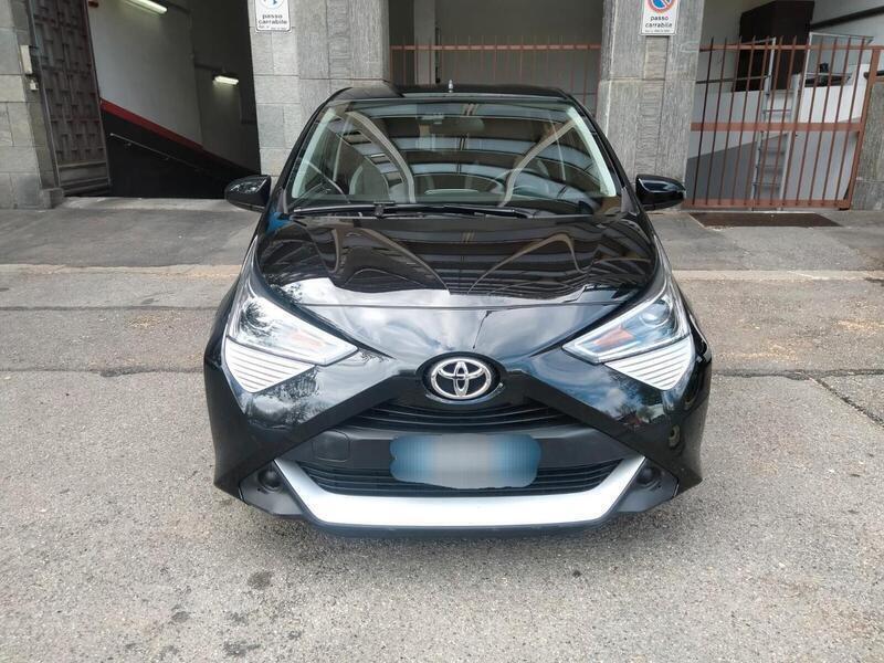 Usato 2020 Toyota Aygo 1.0 Benzin 72 CV (12.890 €)
