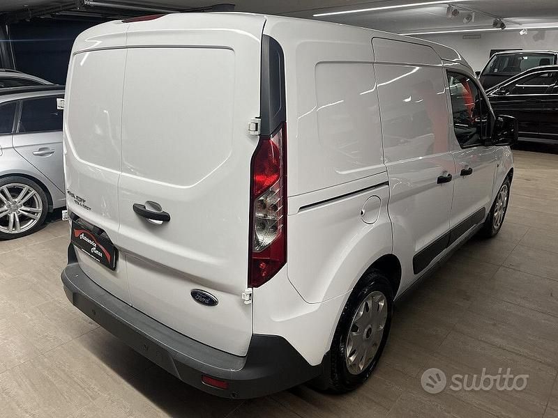 Usata Ford Transit Connect 119 CV (87 kW) 2017 Bianco Monovolume
