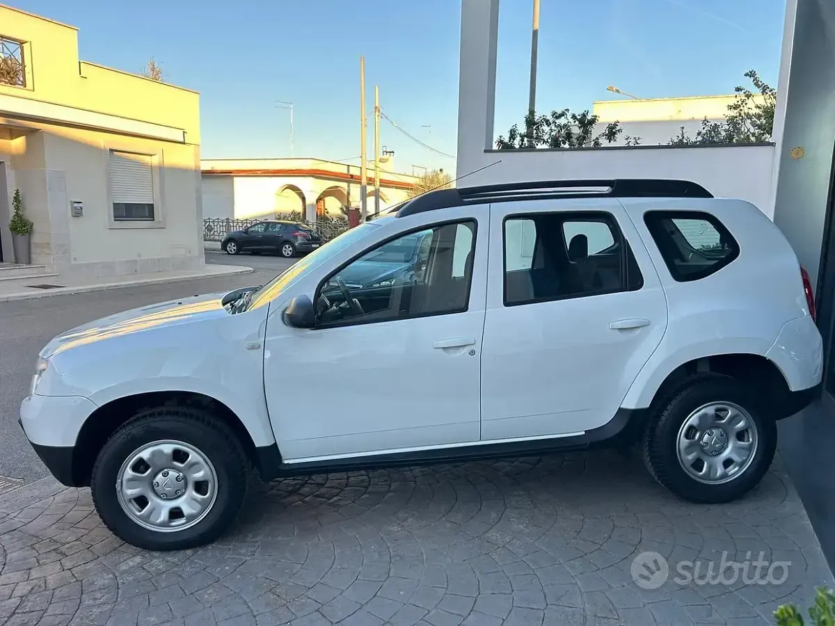 Usata Dacia Duster 107 CV (78 kW) 2012 Bianco SUV
