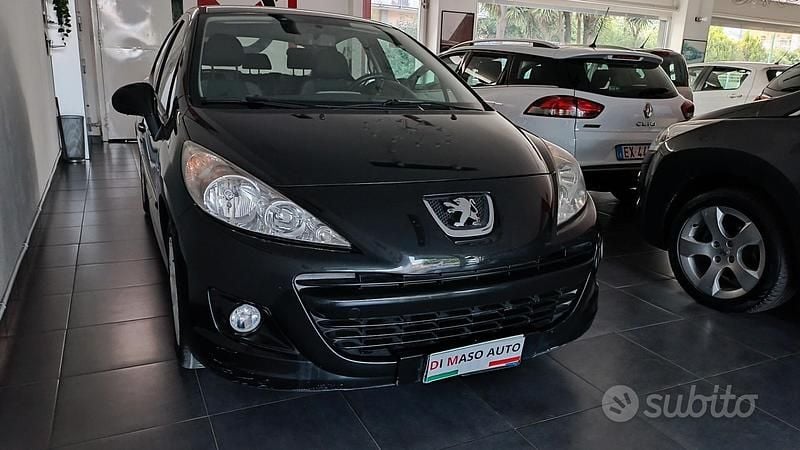 Usata Peugeot 207 75 CV (55 kW) 2012 Nero Berlina