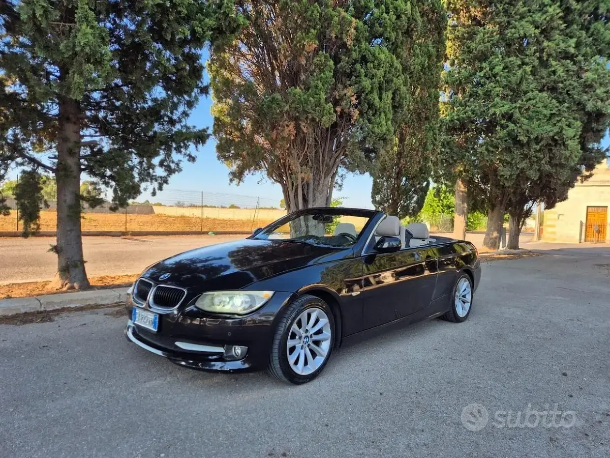 Usata BMW 320 184 CV (135 kW) 2010 Nero Berlina