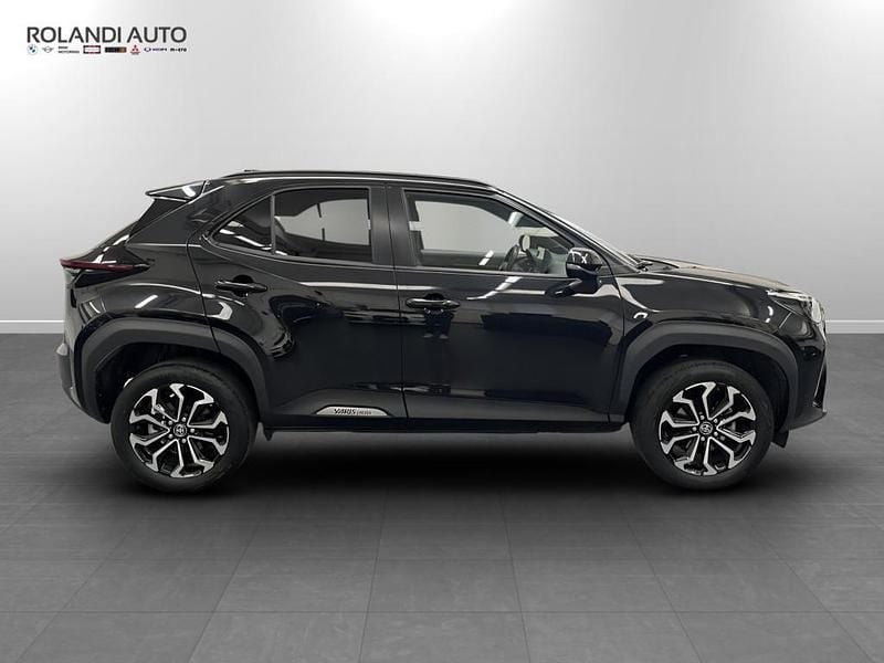 Gebraucht Toyota Yaris Cross Trend 115 PS (84 kW) 2023 Schwarz SUV