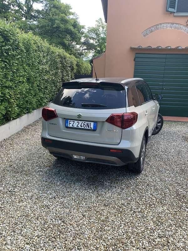 Usata Suzuki Vitara Comfort 111 CV (81 kW) 2020 SUV