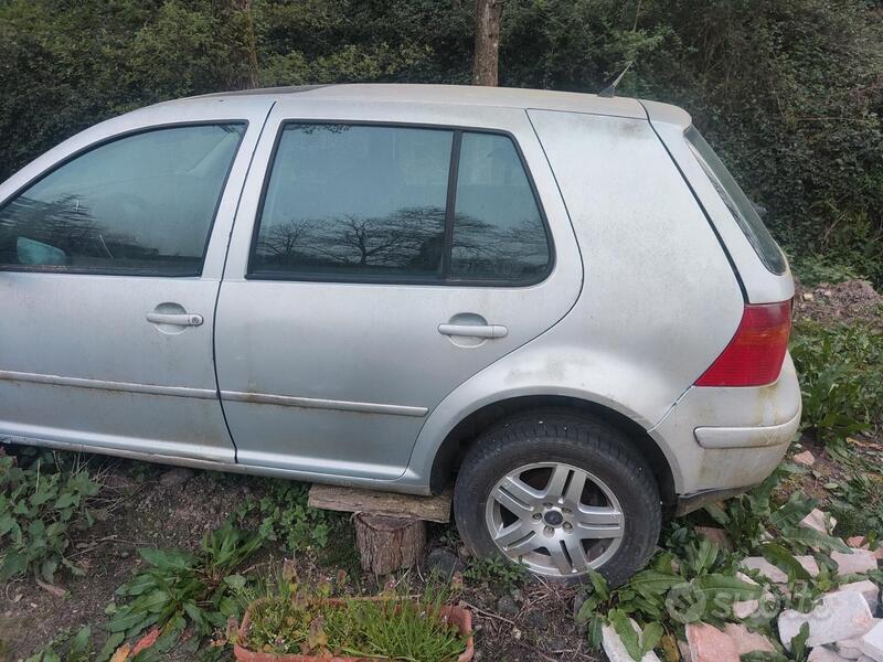 Usato 2000 VW Golf IV Diesel (200 €)