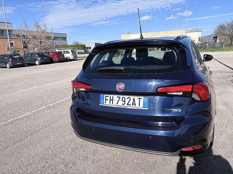 Usata Fiat Tipo Lounge 120 CV (88 kW) 2017 Station wagon