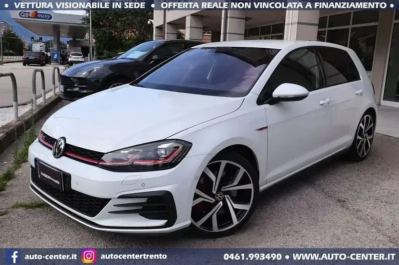 Usata VW Golf VIII GT 245 CV (180 kW) 2020 Bianco Utilitaria