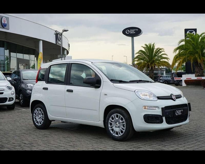 Nuova Fiat Panda 70 CV (51 kW) 2025 Bianco Utilitaria